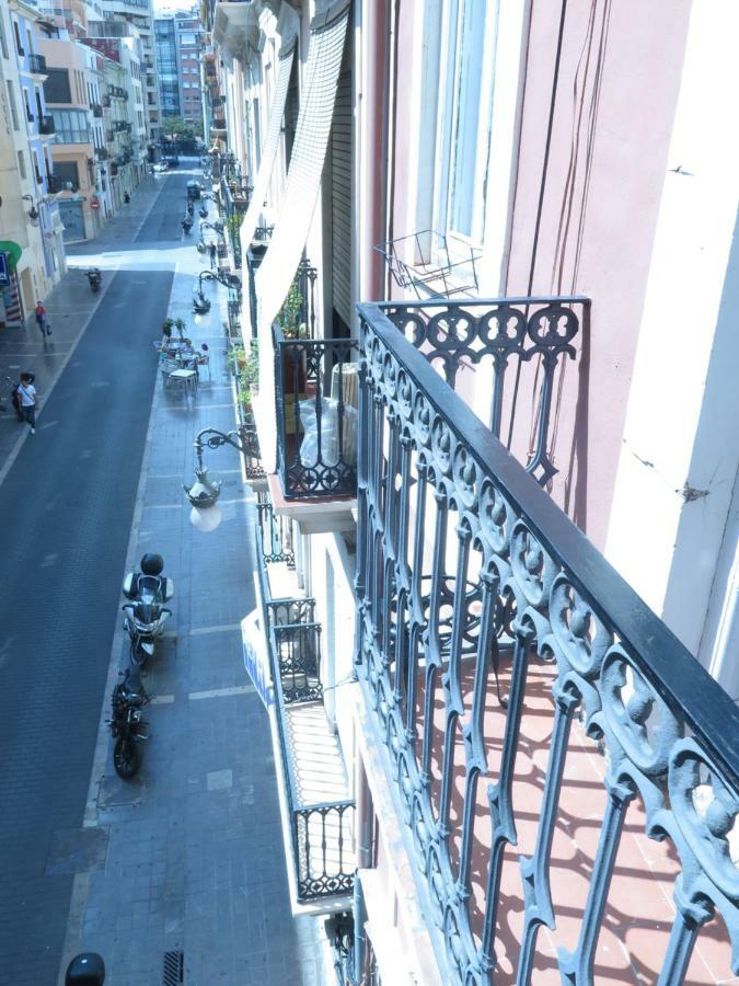 La Roqueta Completo En Pleno Centro Appartement Valencia Buitenkant foto